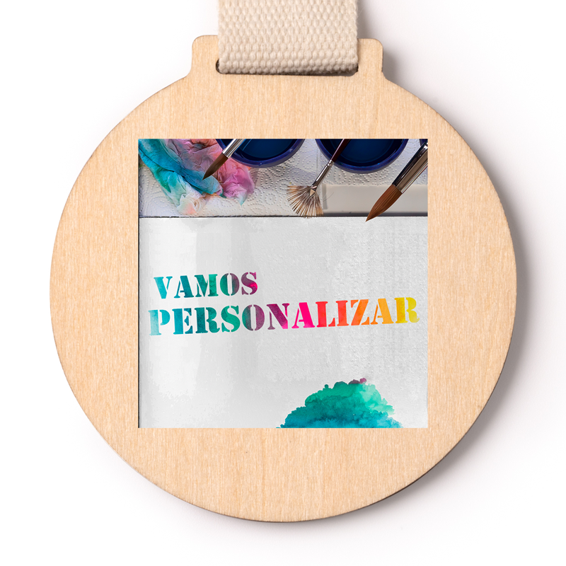 Medalha em contraplacado com fita de algodão personalizada